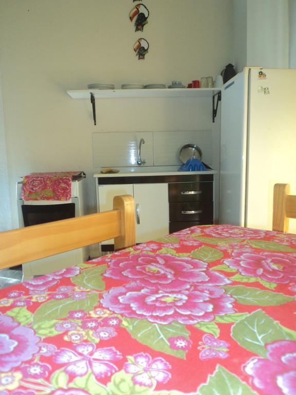 Ubatuba Surf Spot Bed & Breakfast Bilik gambar